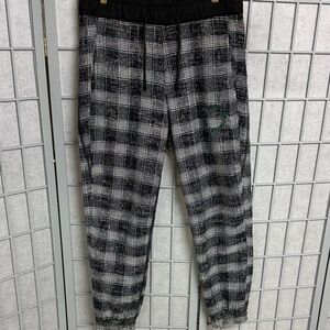 Zara, Men's Black Green & White Plaid Jogger Pants, Size Small